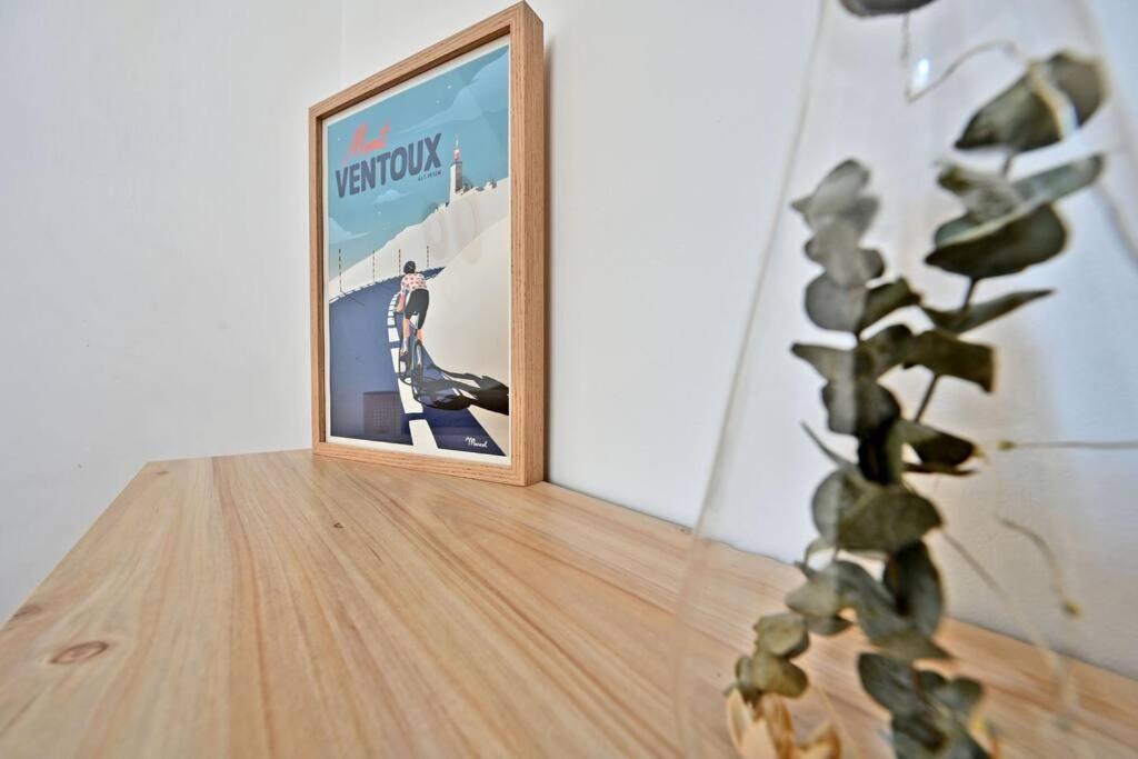 Au Coeur Des Platanes - Parking Gratuit Sous-Terrain - Clim - Balcon Apartment Avignon Exterior photo
