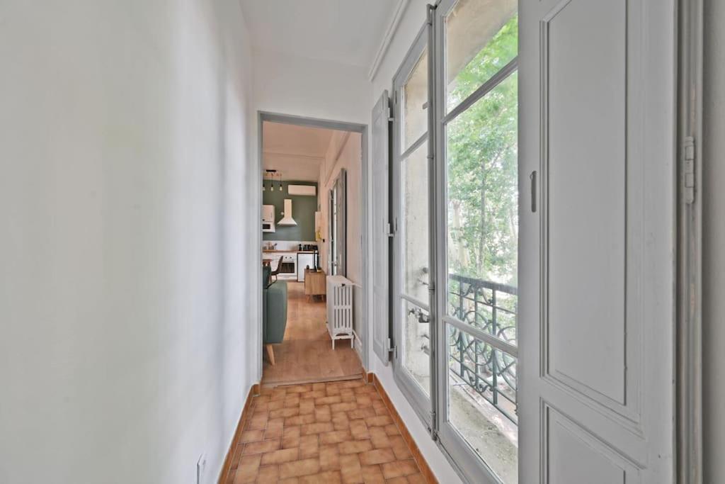 Au Coeur Des Platanes - Parking Gratuit Sous-Terrain - Clim - Balcon Apartment Avignon Exterior photo